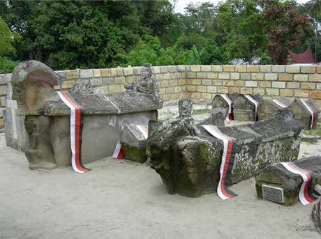 King Sidabutar's tomb at Tomok, Samosir Island, Lake Toba