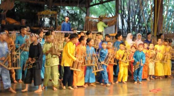 Angklung performance by children, Bandung - Indonesia