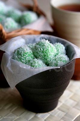 Klepon recipe - Sweet Indonesian rice balls