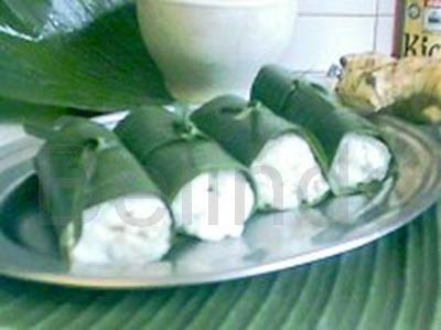 Recipe - Lemper ayam - Sticky rice with chicken filling